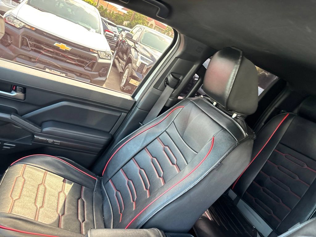 Used 2024 Toyota Tacoma TRD Sport RWD image 15