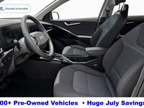 Used 2026 Kia Niro LX FWD image 10