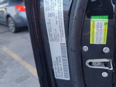 Used 2025 RAM 2500 Tradesman image 19