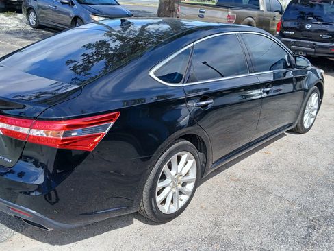 Used 2014 Toyota Avalon Limited image 5
