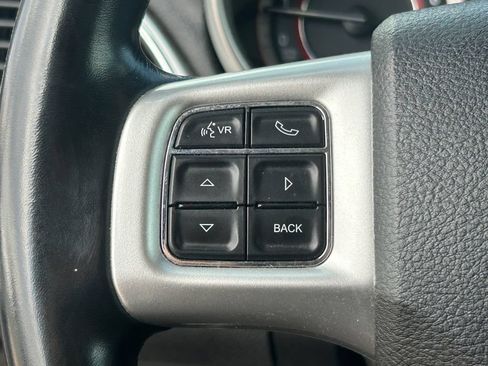 Used 2018 Dodge Journey SXT w/ Connectivity Group FWD image 19