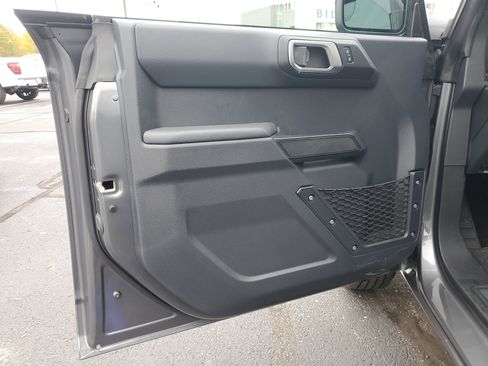 New 2025 Ford Bronco 4-Door image 16