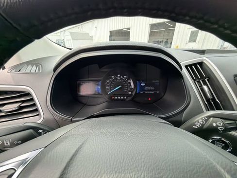 Used 2022 Ford Edge SEL w/ Convenience Package AWD/4WD image 12