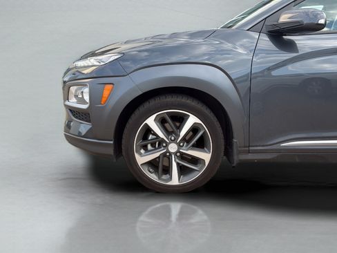 Used 2020 Hyundai Kona Limited FWD image 11