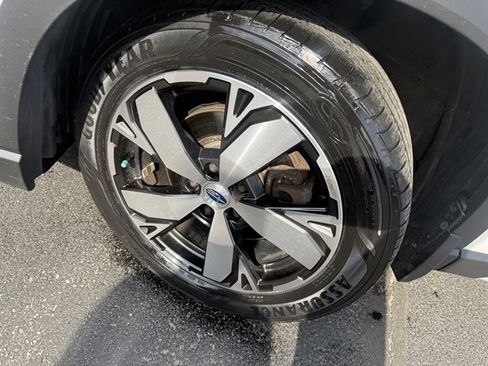 Used 2020 Subaru Forester Touring AWD/4WD image 39