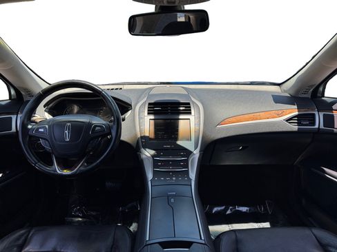 Used 2016 Lincoln MKZ w/ Equipment Group 300A Reserve FWD image 10