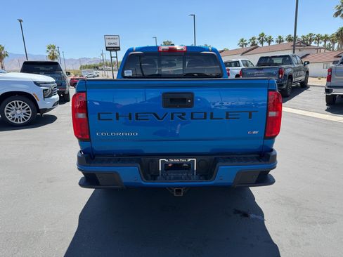 Used 2021 Chevrolet Colorado Z71 AWD/4WD image 4