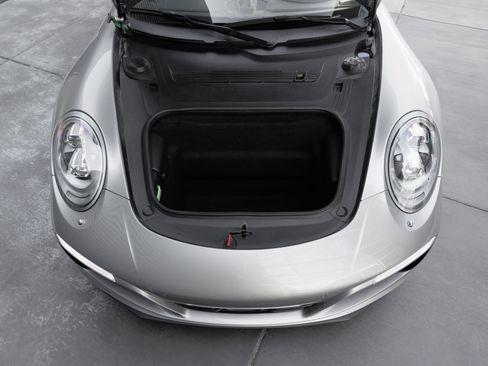 Certified 2017 Porsche 911 Targa 4S AWD/4WD image 39