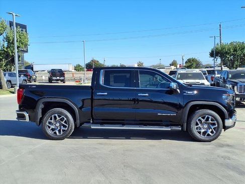 New 2026 GMC Sierra 1500 SLT w/ SLT Premium Plus Package image 2