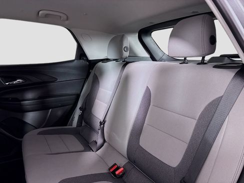 Certified 2025 Chevrolet TrailBlazer LT AWD/4WD image 25