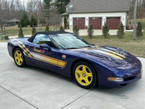 Used 1998 Chevrolet Corvette Convertible w/ Memory Pkg RWD image 34