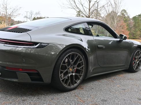 Certified 2021 Porsche 911 Carrera 4S image 9