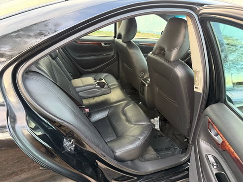 Used 2005 Volvo S60 2.5T image 25