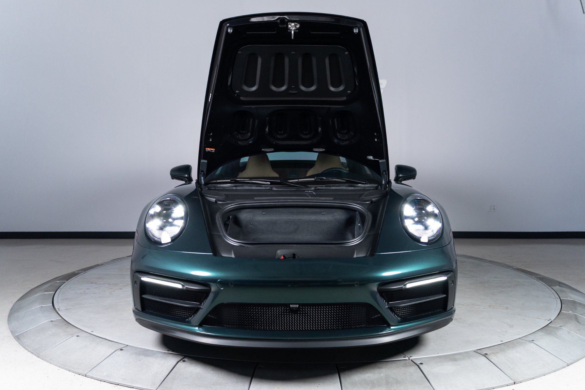 Used 2024 Porsche 911 Targa 4 GTS AWD/4WD image 66