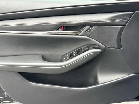 Used 2024 MAZDA MAZDA3 s w/ Appearance Package FWD image 23