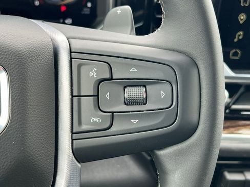 New 2026 GMC Sierra 1500 Elevation image 25