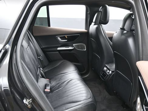 Used 2023 Mercedes-Benz EQE 350+ SUV w/ Pinnacle Trim Package image 36