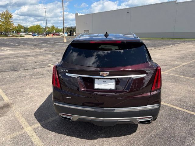 Used 2020 Cadillac XT5 Premium Luxury w/ LPO, Floor Liner Package AWD/4WD image 5