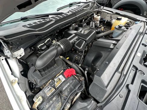 Used 2019 Ford F250 XLT AWD/4WD image 17