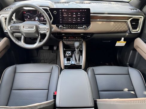 New 2026 GMC Canyon Denali AWD/4WD image 16