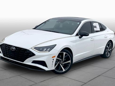 Used 2022 Hyundai Sonata SEL Plus FWD image 1