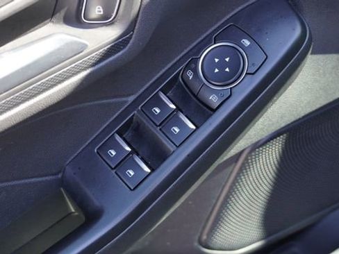 Used 2025 Ford Escape ST-Line image 21