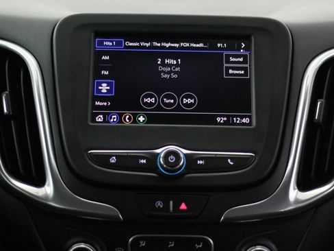 Used 2022 Chevrolet Equinox LT w/ Driver Convenience Package FWD image 19