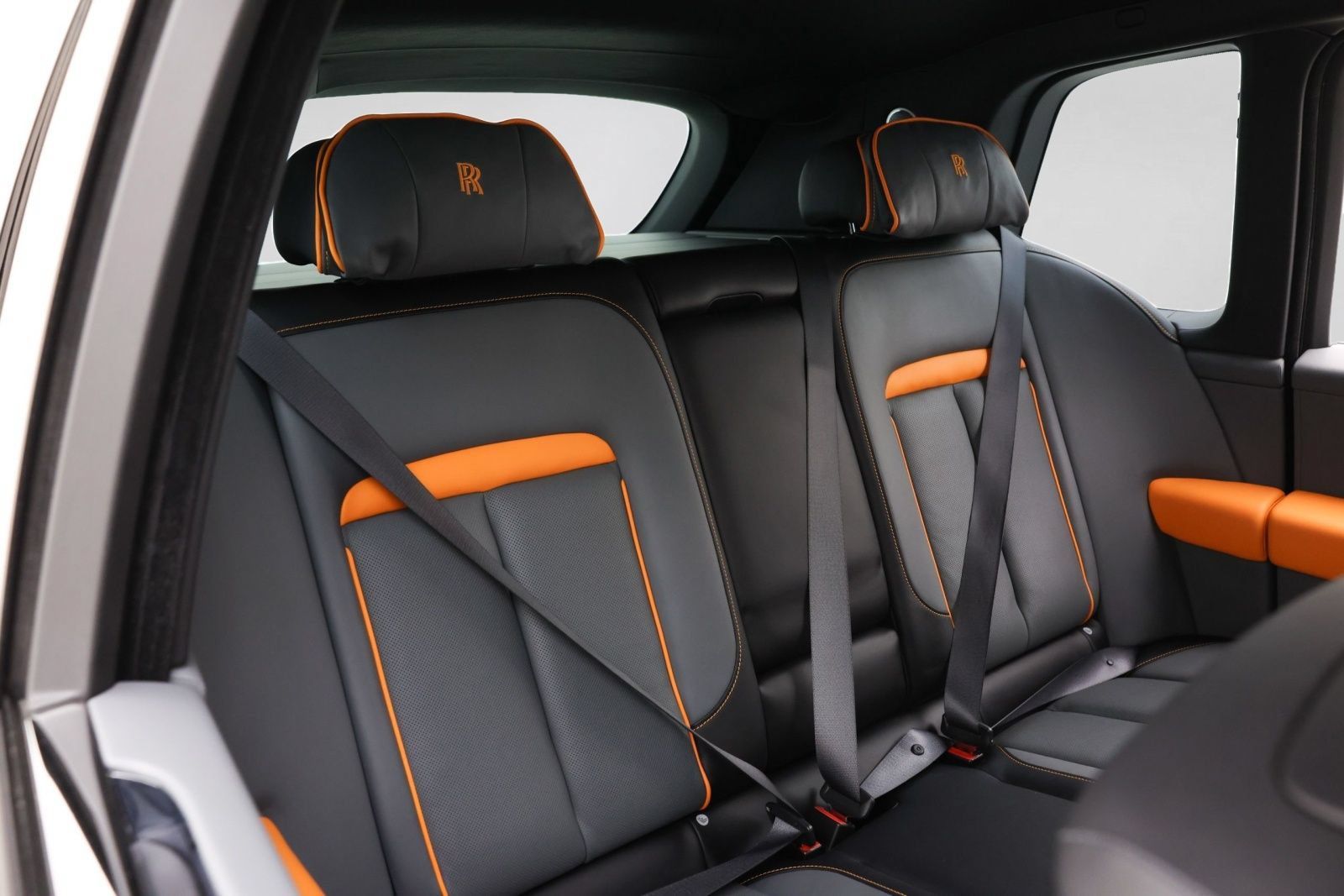 Certified 2023 Rolls-Royce Cullinan w/ Cullinan Package AWD/4WD image 45