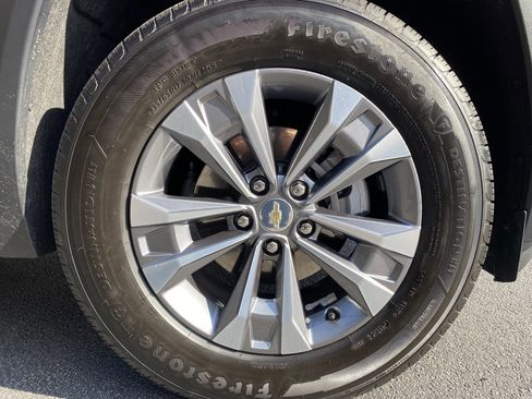 Used 2026 Chevrolet Equinox LT image 13