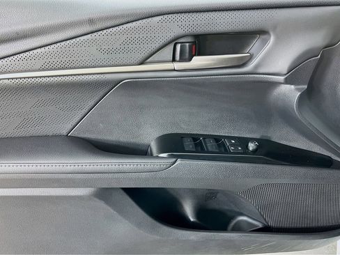 Used 2026 Toyota Camry XSE FWD image 27