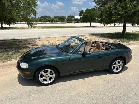 Used 1999 MAZDA MX-5 Miata RWD image 54
