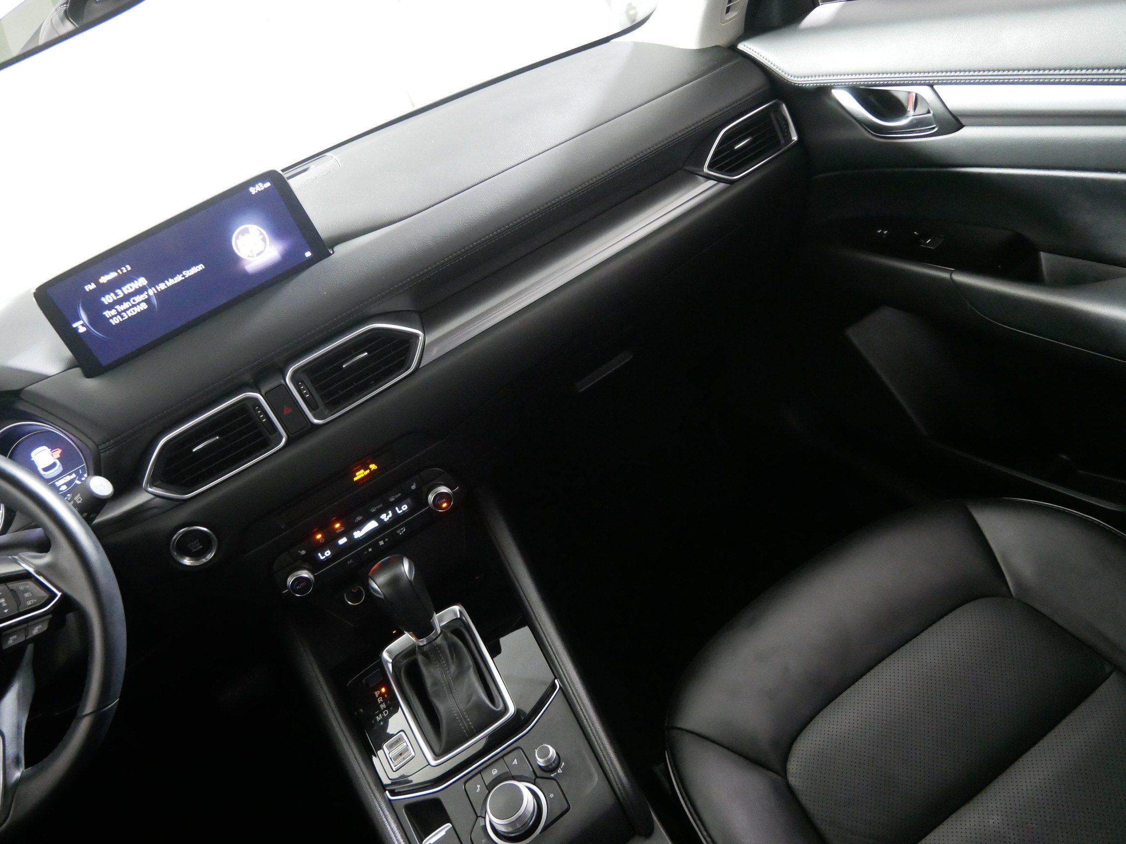 Used 2025 MAZDA CX-5 AWD 2.5 S w/ Select Package image 11