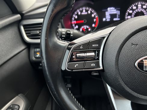 Used 2019 Kia Optima S image 27