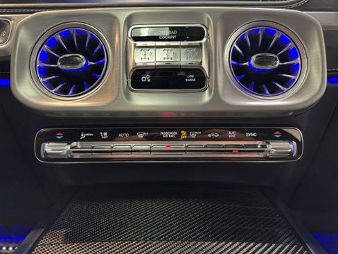 Used 2025 Mercedes-Benz G 63 AMG AMG G 63 image 21