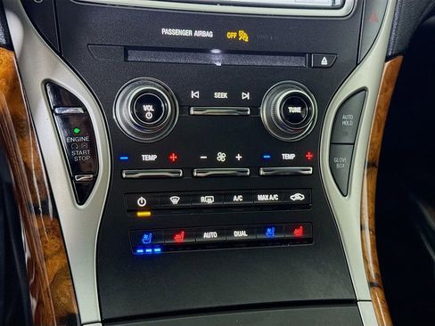 Used 2019 Lincoln Nautilus Reserve image 8