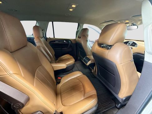Used 2015 Buick Enclave Leather AWD/4WD image 26