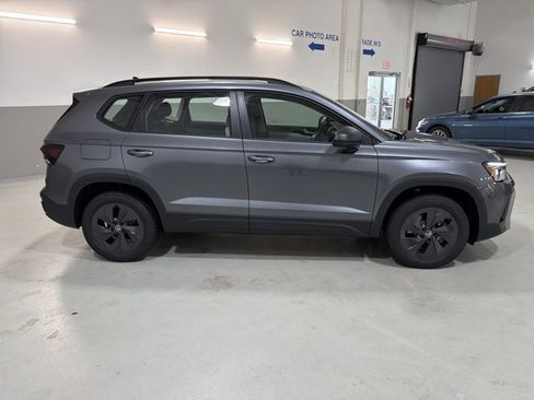 New 2026 Volkswagen Taos S FWD image 10