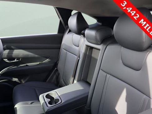 Used 2025 Hyundai Tucson SEL AWD/4WD image 14