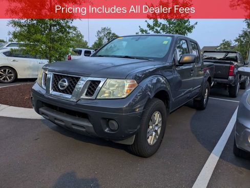 Used 2015 Nissan Frontier SV AWD/4WD image 3