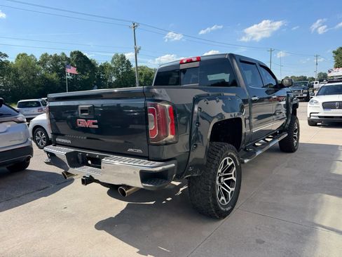 Used 2017 GMC Sierra 1500 SLT w/ SLT Premium Package AWD/4WD image 27