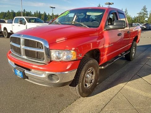 Used 2004 Dodge Ram 2500 Truck SLT w/ Trailer Tow Group AWD/4WD image 3