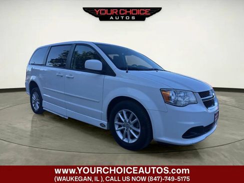 Used 2014 Dodge Grand Caravan SXT w/ Rear Park Assist Package FWD image 8