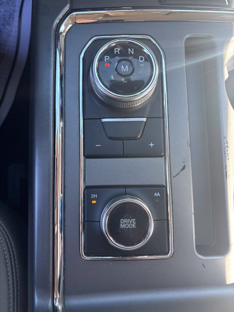 Used 2019 Ford Expedition XLT AWD/4WD image 20