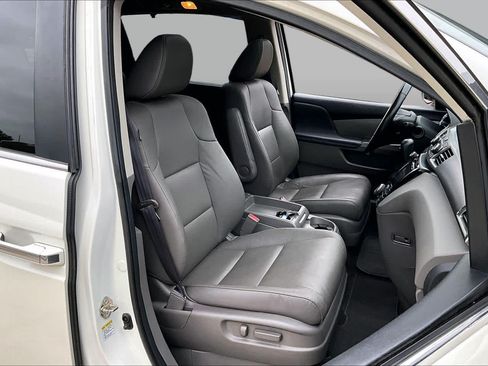 Used 2016 Honda Odyssey EX-L image 9