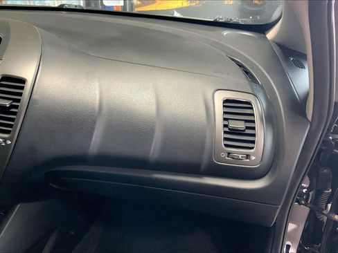 Used 2018 Kia Forte LX w/ LX Rear Camera Package FWD image 12