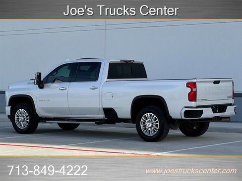 Used 2020 Chevrolet Silverado 2500 High Country image 4