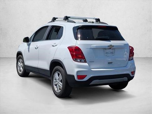Used 2020 Chevrolet Trax LT FWD image 8