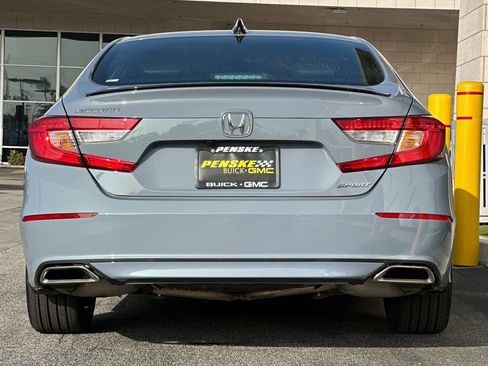 Used 2022 Honda Accord Sport image 5