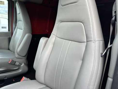 New 2026 GMC Savana 2500 Extended w/ Driver Convenience Package image 11