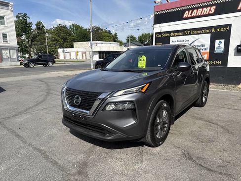 Used 2021 Nissan Rogue S AWD/4WD image 1